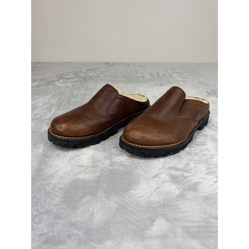 UGG Mens Brown Leather Shearling Lined Clogs Mules Shoes Size 9 Style 5140
